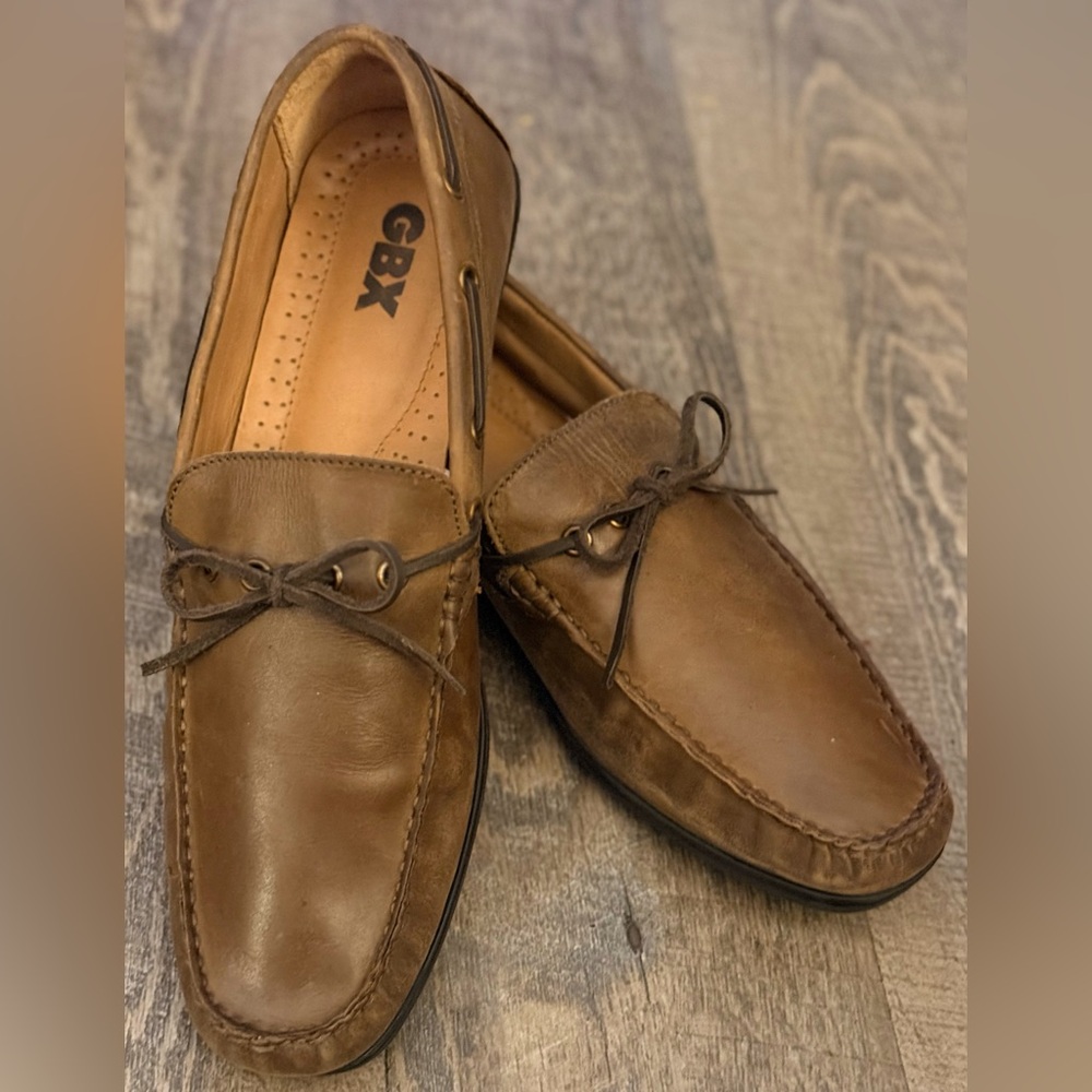 GBX Henley men's leather slip-on loafers - Size 10.5